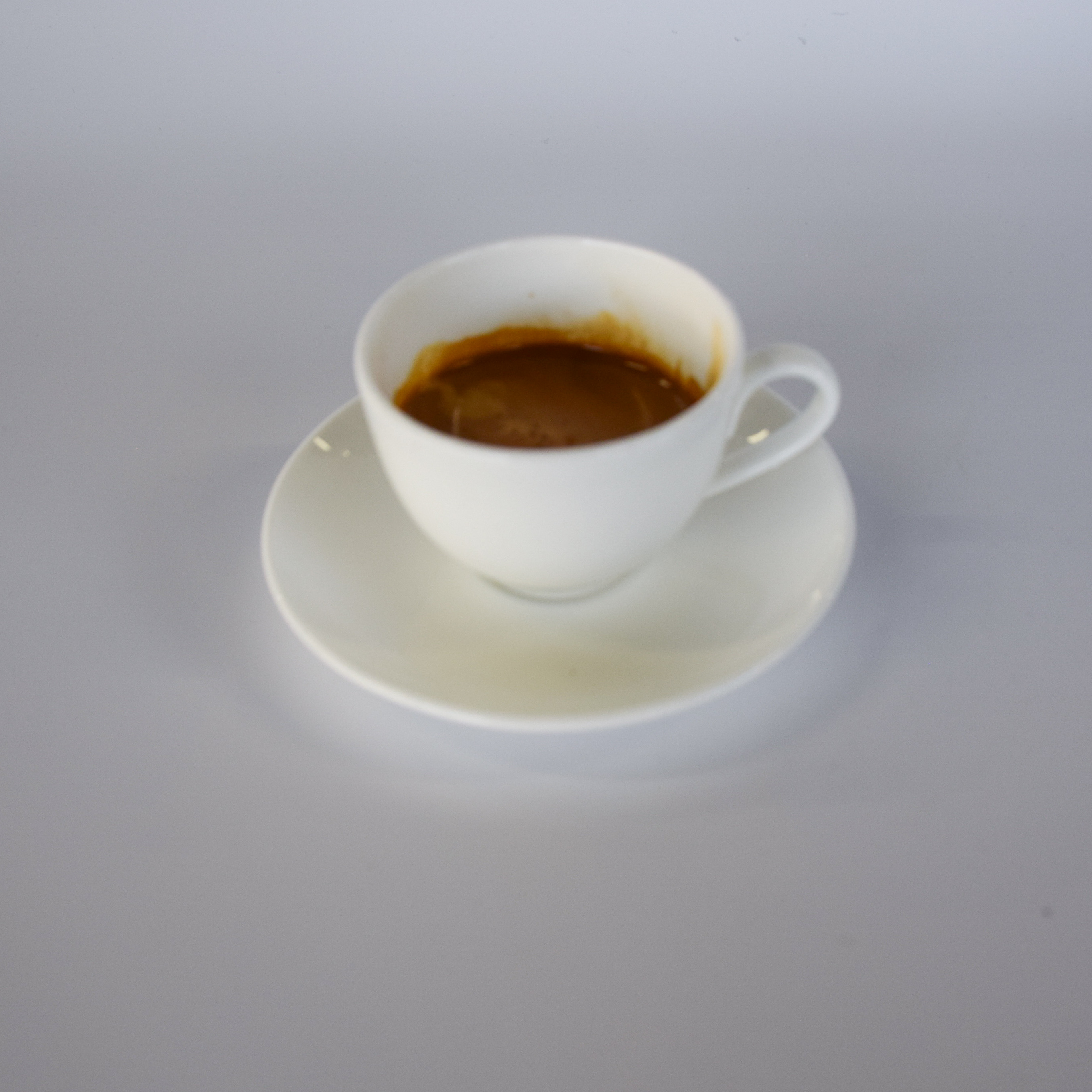 نوشیدنی گرم بر پایه اسپرسو